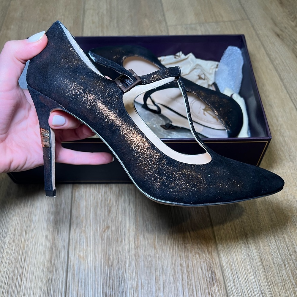 Vince Camuto Heel